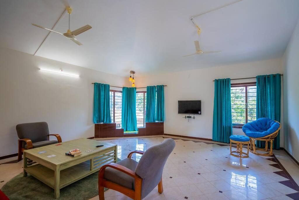 Lake View Villa Gandaulim 外观 照片